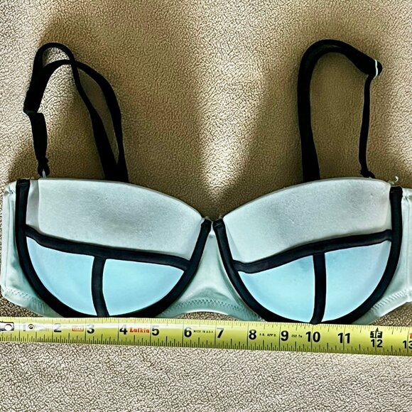 Victoria's Secret - Light Blue & Mint Green Colorblock Bandeau Bikini Top - Picture 3 of 5